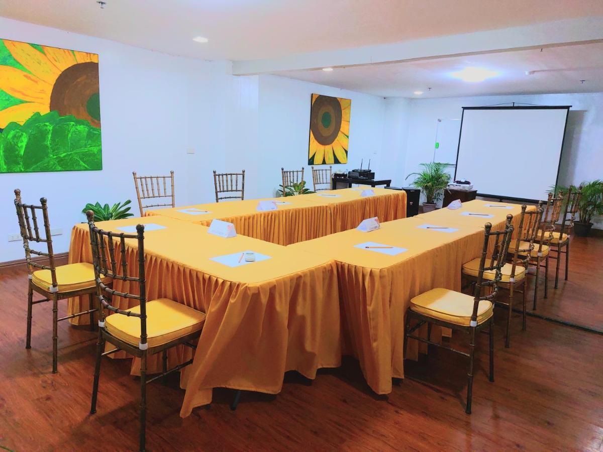 Tagaytay Hotel Sixb Tagaytay City Eksteriør bilde